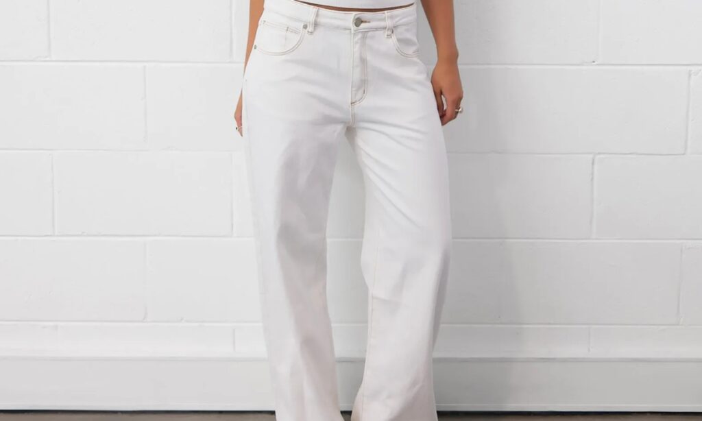 Baggy white jeans