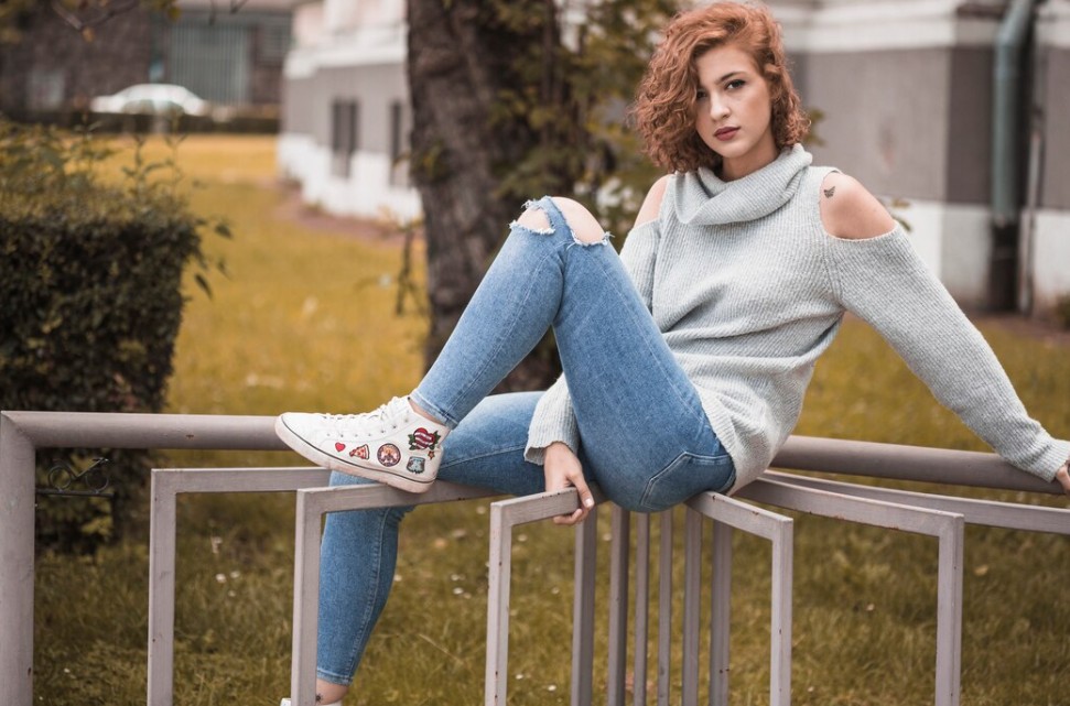 How to Stretch Jeans