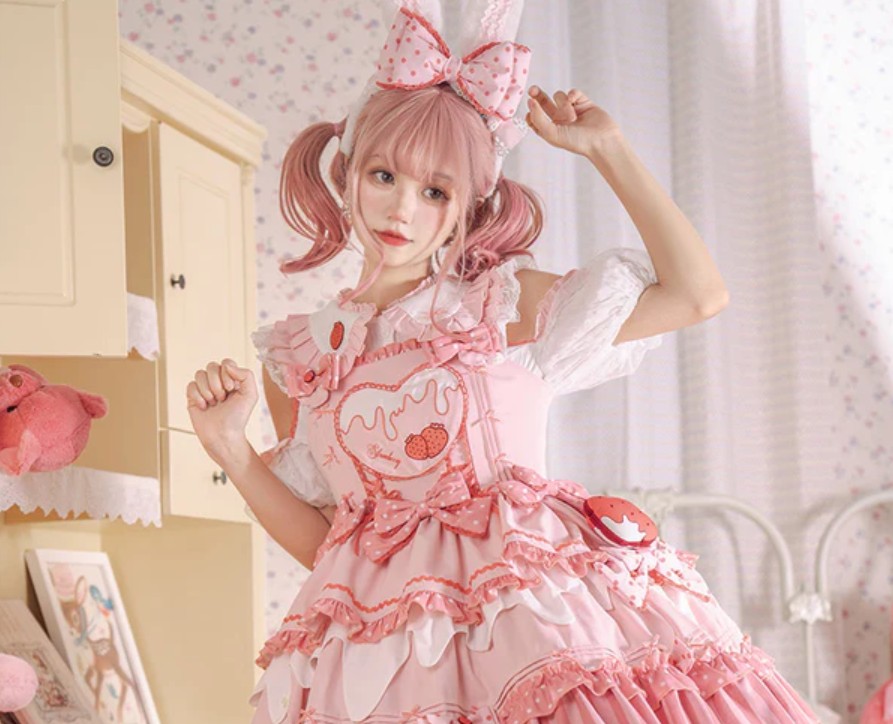 Sweet Lolita Fashion